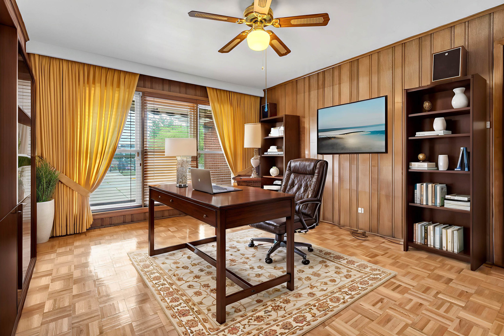 9358 S Claremont Avenue, Chicago, IL 60643