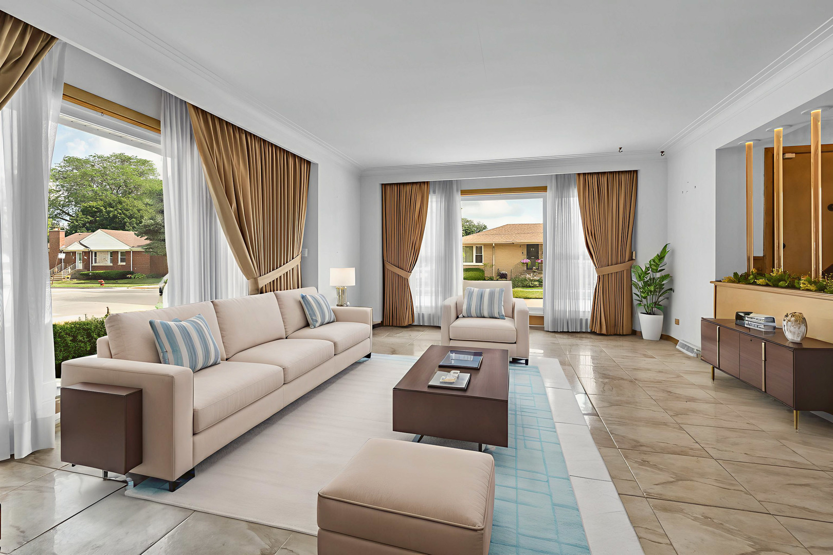 9358 S Claremont Avenue, Chicago, IL 60643