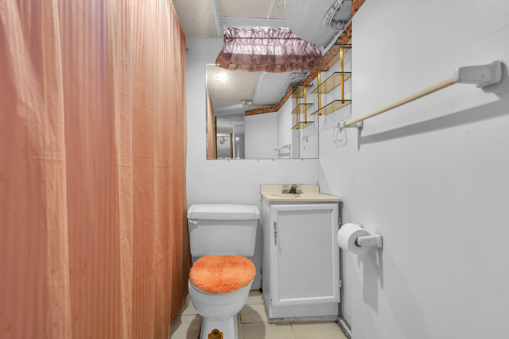 9358 S Claremont Avenue, Chicago, IL 60643