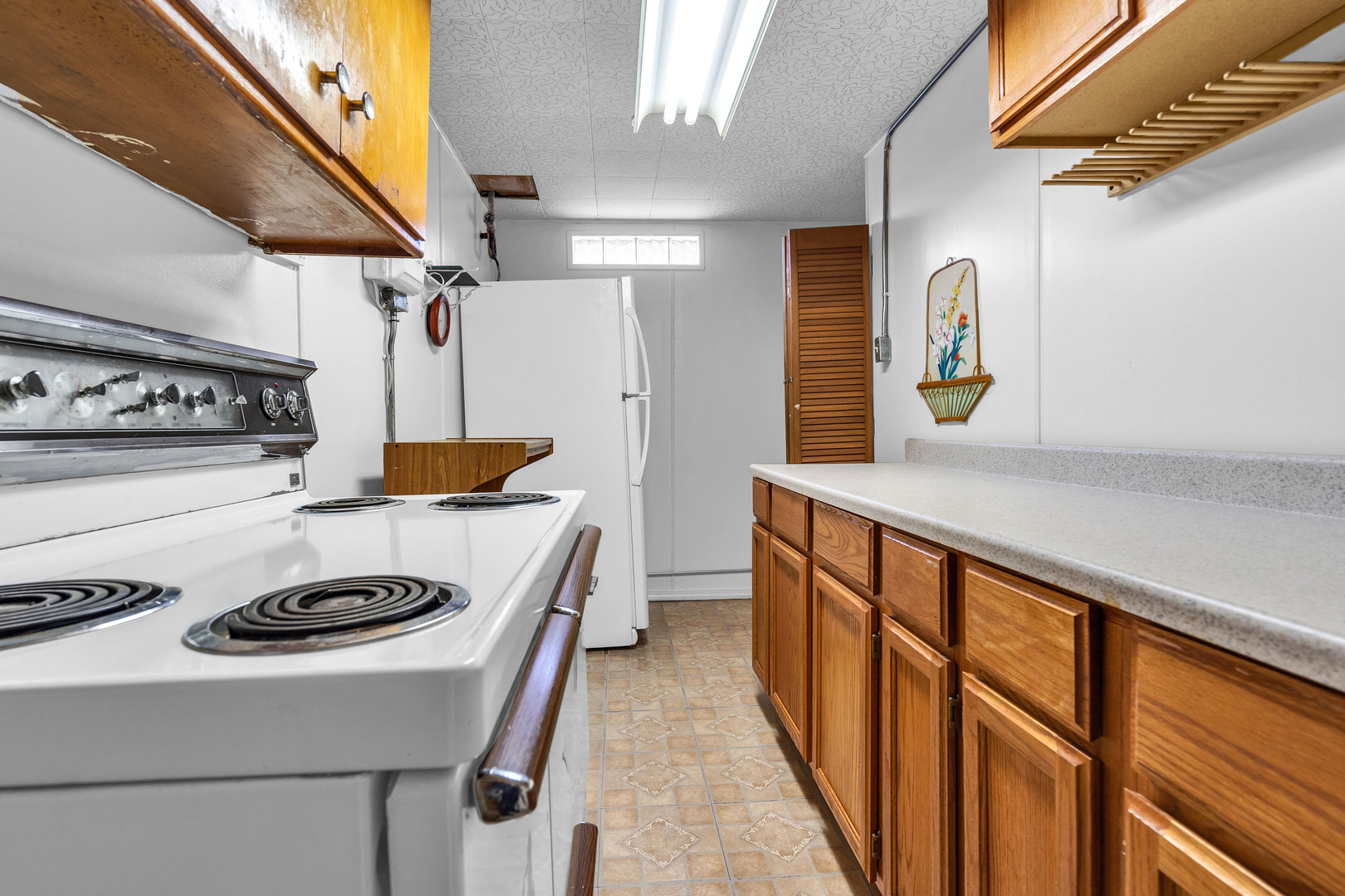 9358 S Claremont Avenue, Chicago, IL 60643