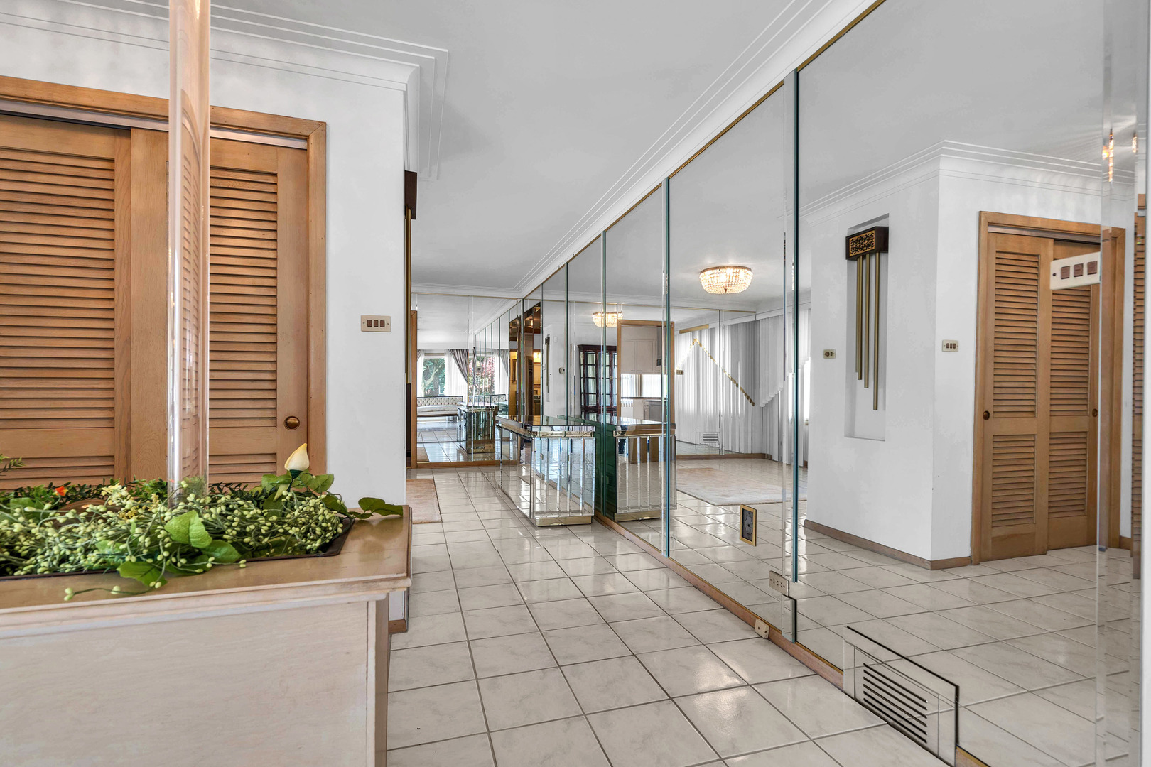 9358 S Claremont Avenue, Chicago, IL 60643