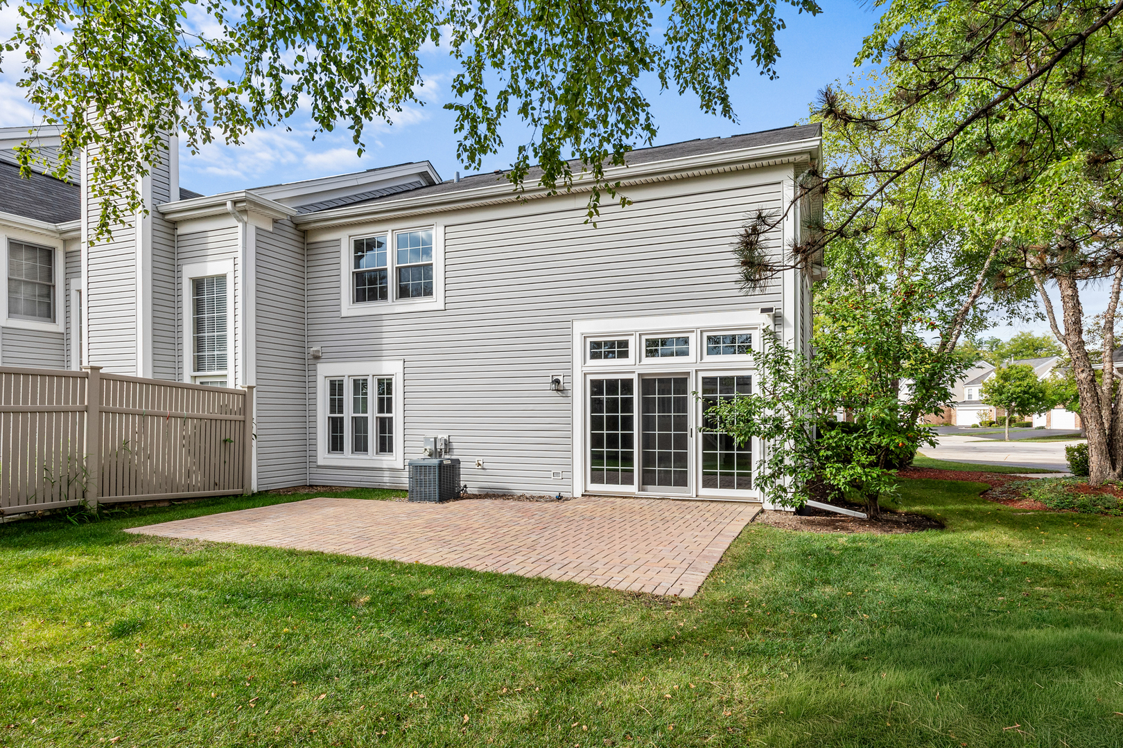 4827 Turnberry Drive, Hoffman Estates, IL 60010