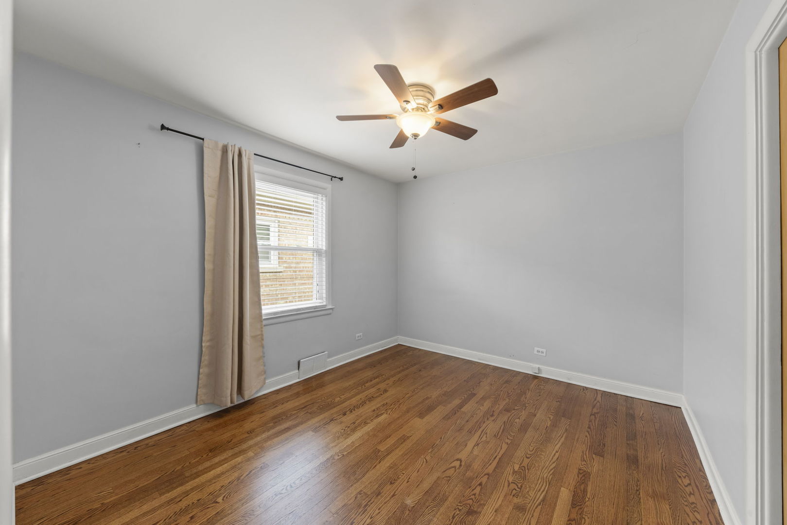 10023 S Fairfield Avenue, Chicago, IL 60655