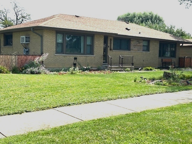 7921 Mobile Avenue, Burbank, IL 60459