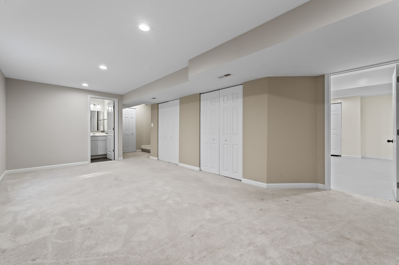 1515 Staghorn Drive, Joliet, IL 60431