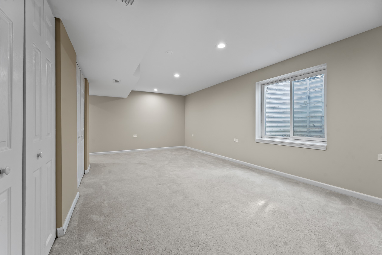 1515 Staghorn Drive, Joliet, IL 60431