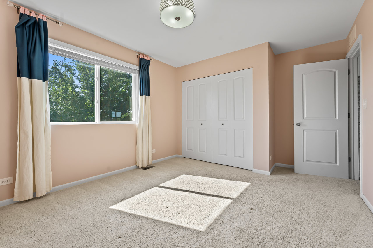 1515 Staghorn Drive, Joliet, IL 60431