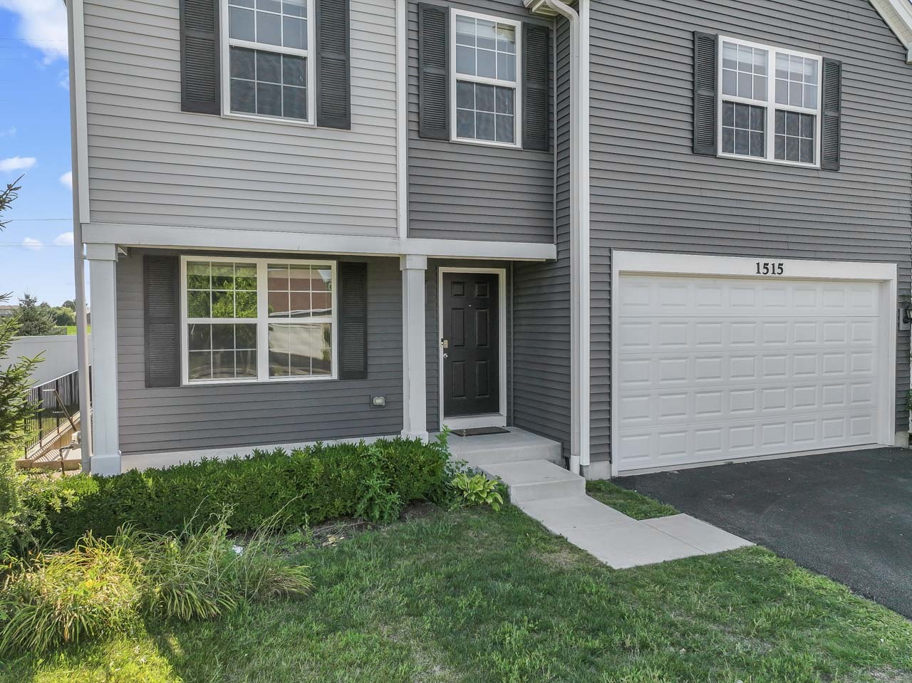 1515 Staghorn Drive, Joliet, IL 60431