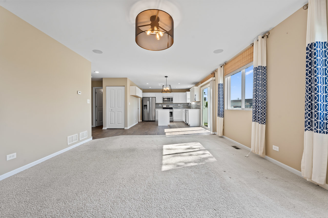 1515 Staghorn Drive, Joliet, IL 60431