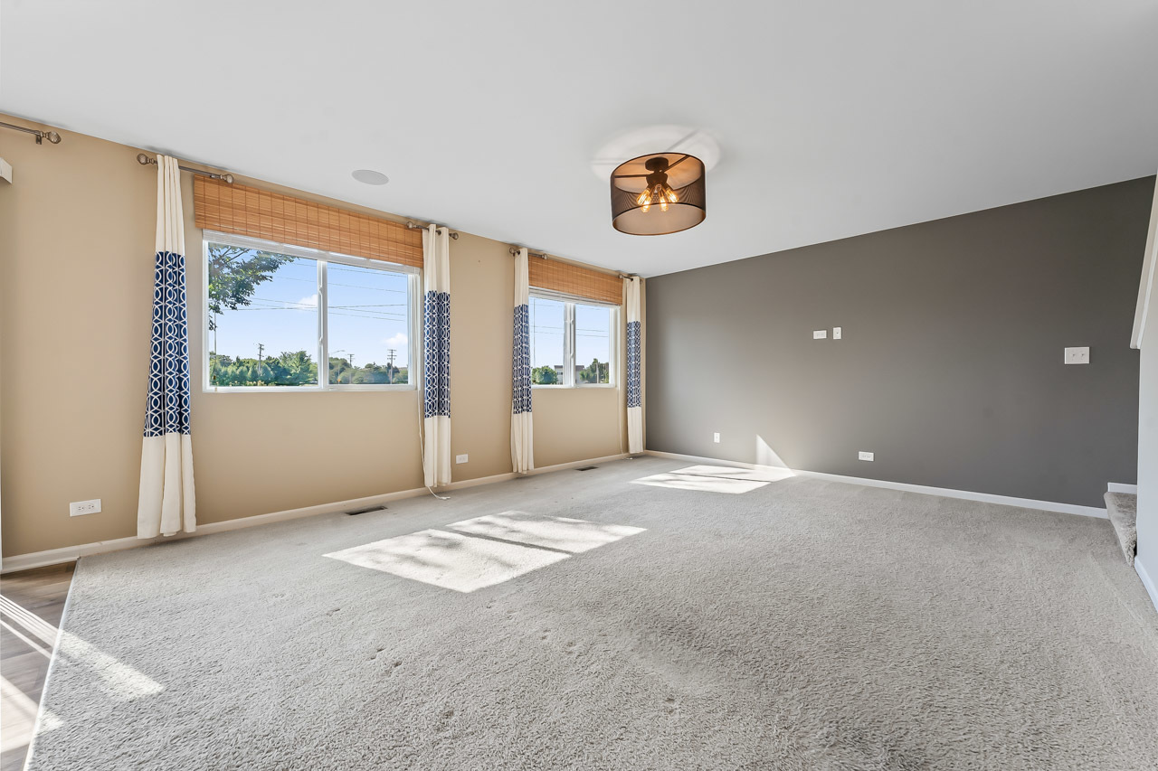 1515 Staghorn Drive, Joliet, IL 60431