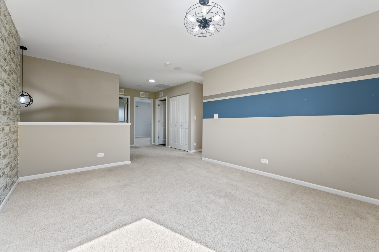 1515 Staghorn Drive, Joliet, IL 60431