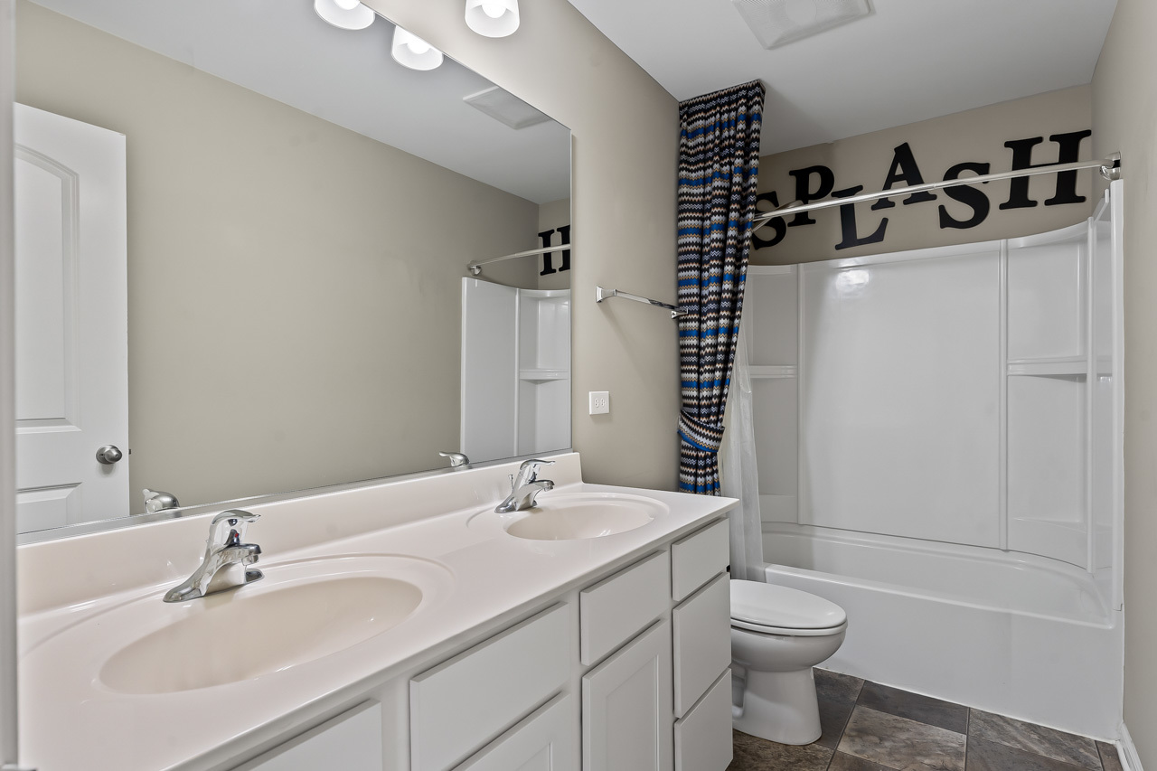 1515 Staghorn Drive, Joliet, IL 60431