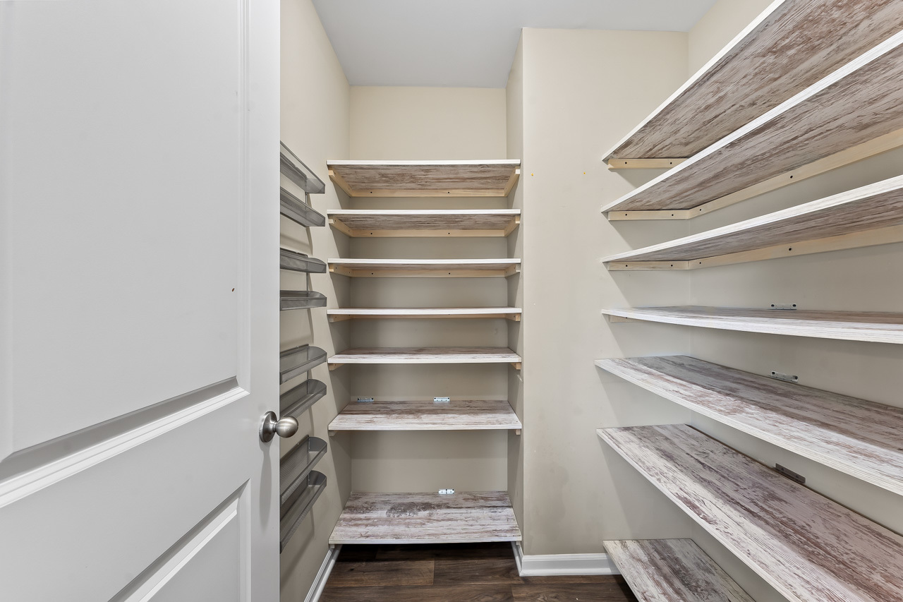 1515 Staghorn Drive, Joliet, IL 60431