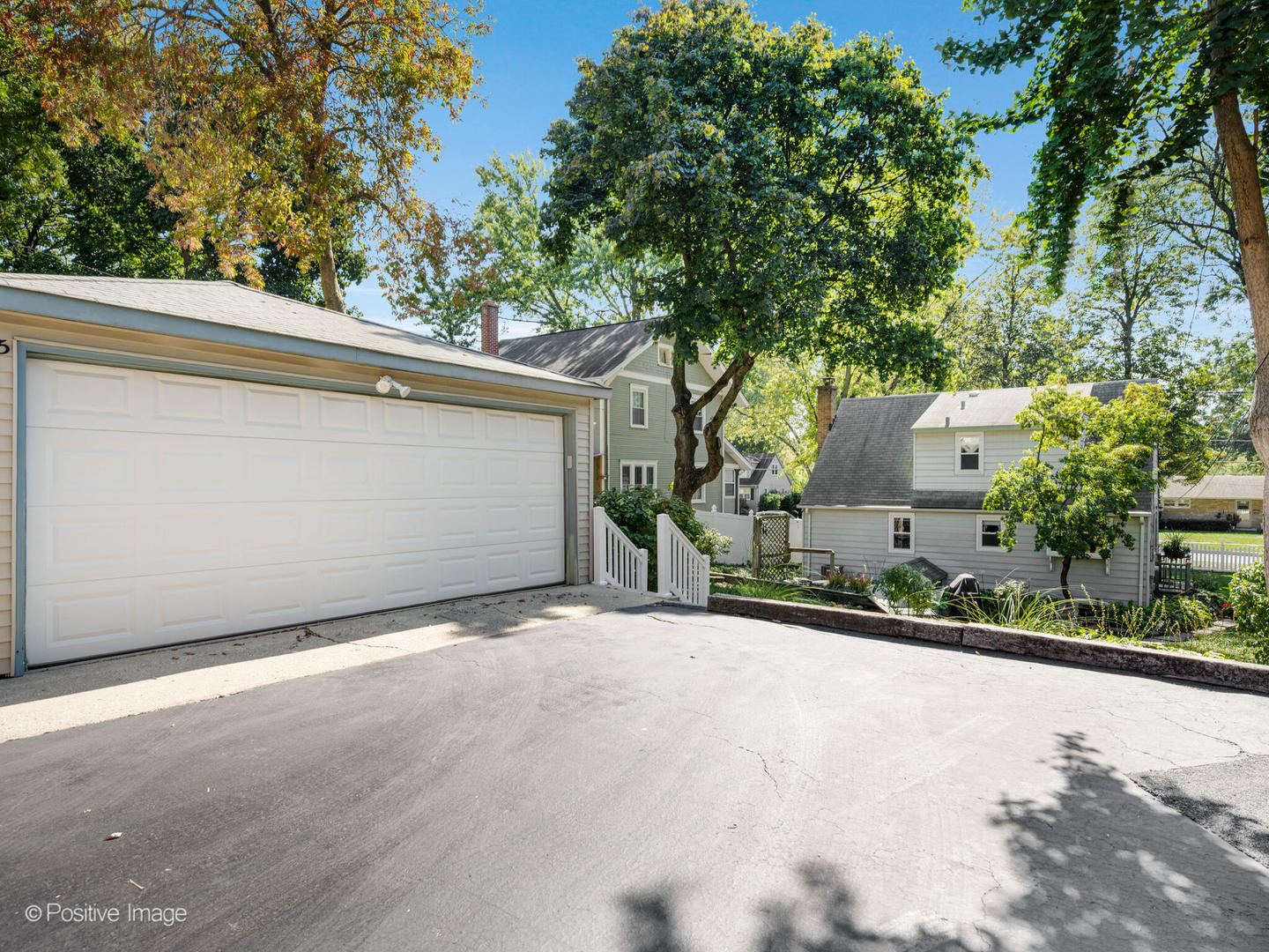 325 E York Avenue, West Chicago, IL 60185