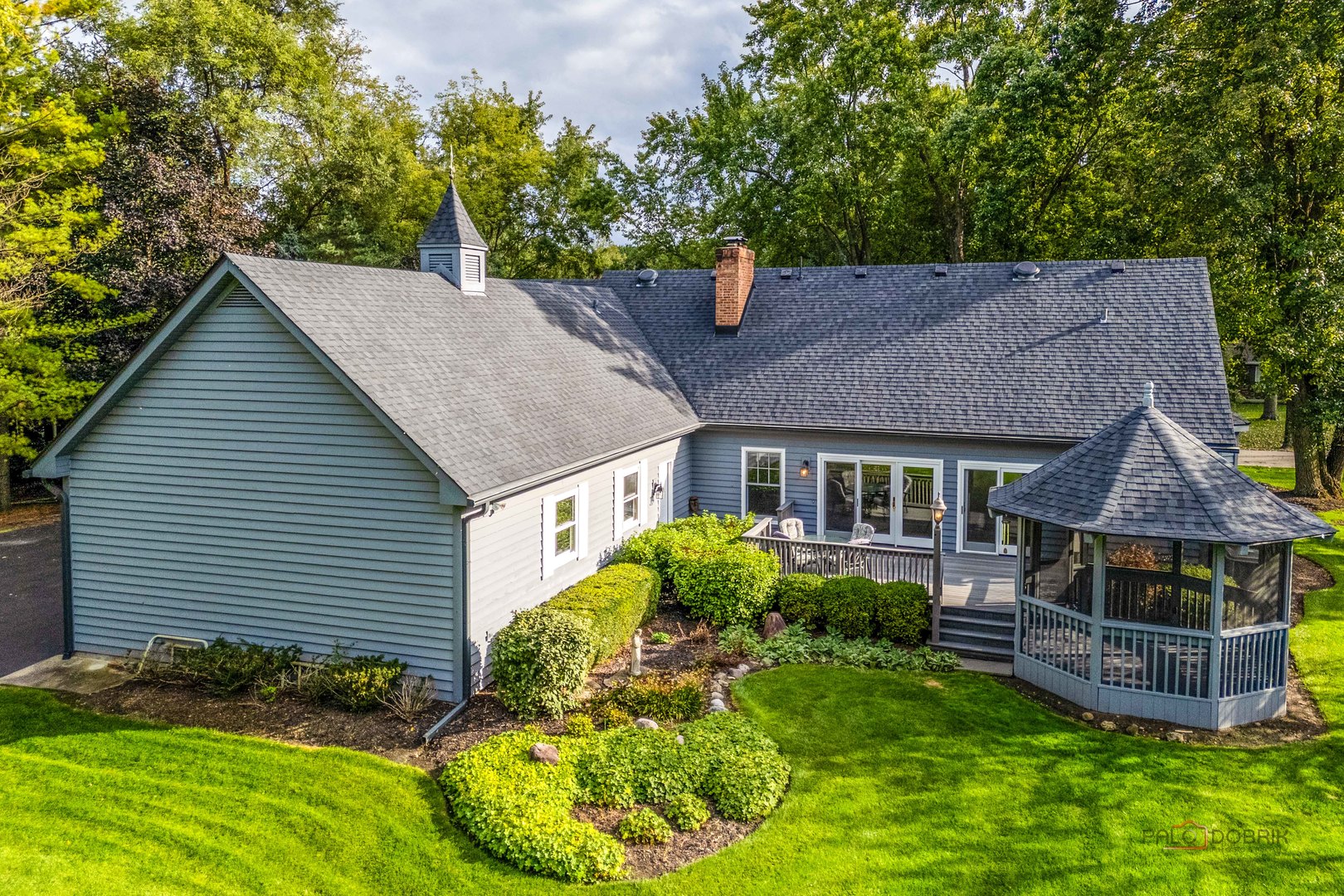 414 Brookmont Lane, Barrington, IL 60010