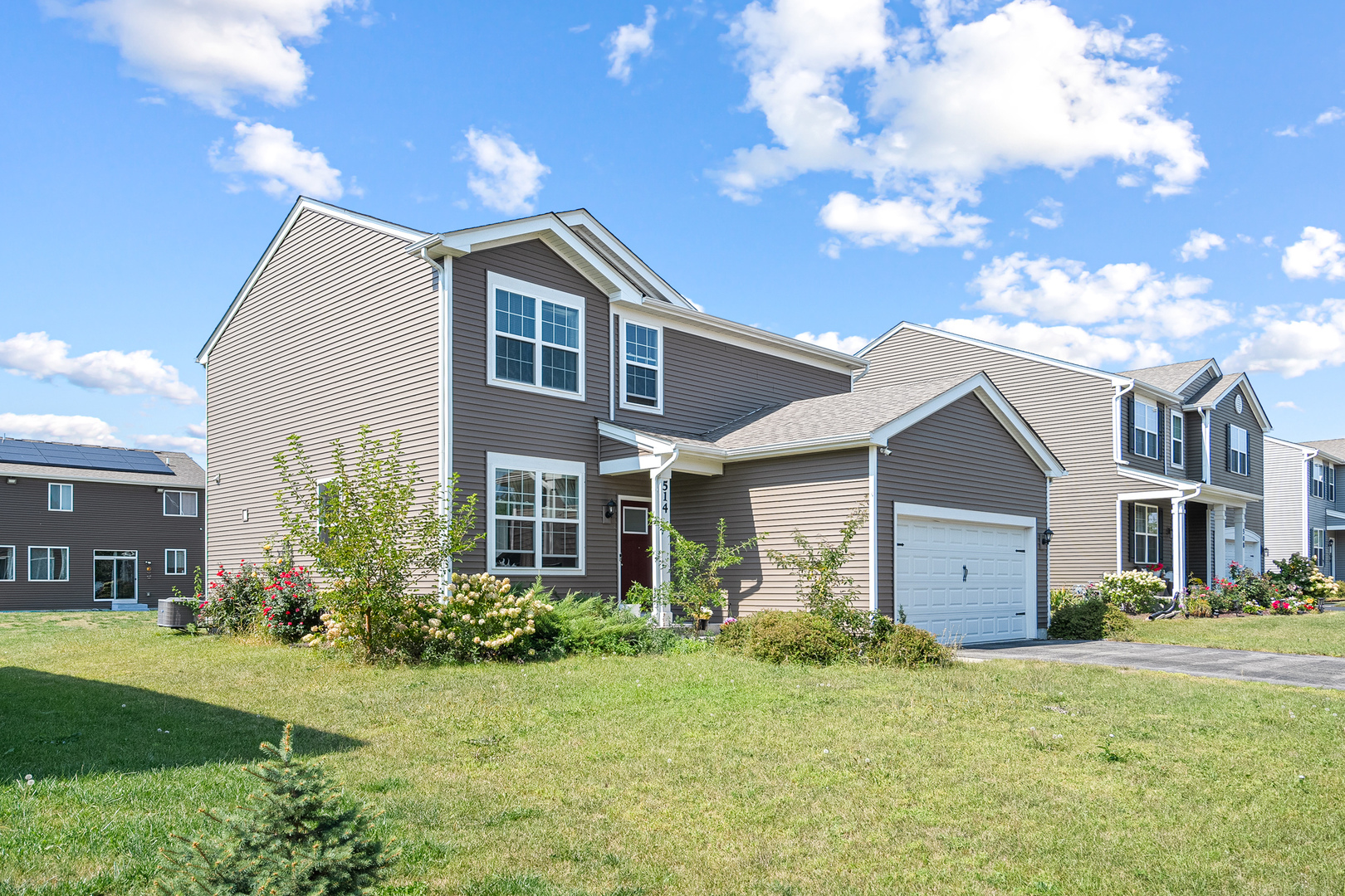 514 S Stone Bluff Drive, Romeoville, IL 60446