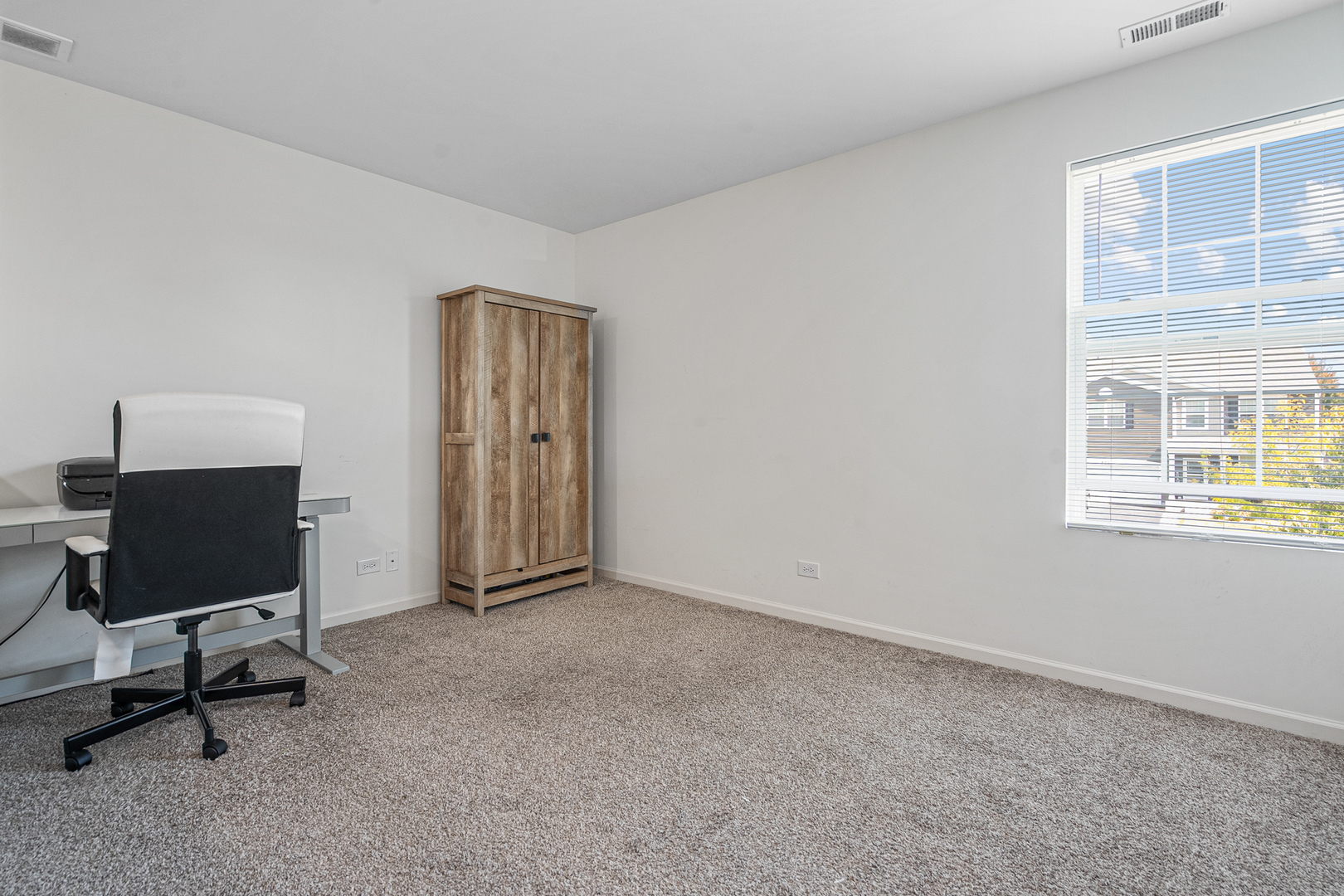 514 S Stone Bluff Drive, Romeoville, IL 60446