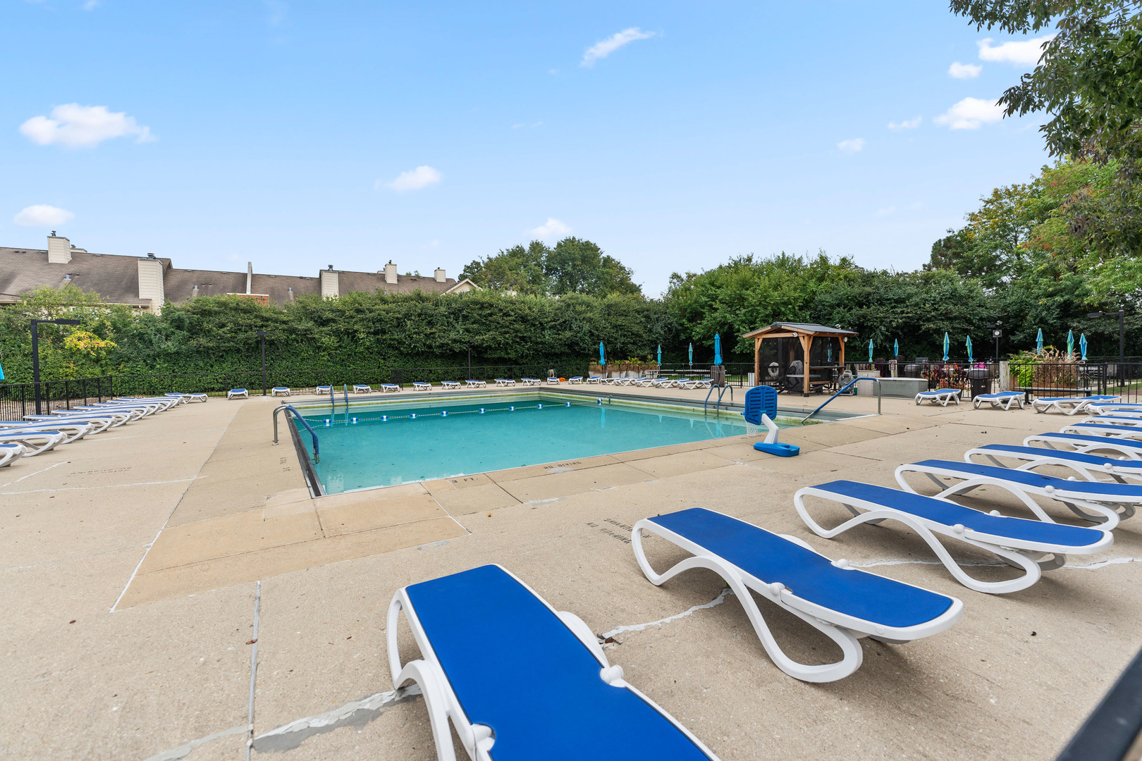 2005 S Finley Road #1102, Lombard, IL 60148