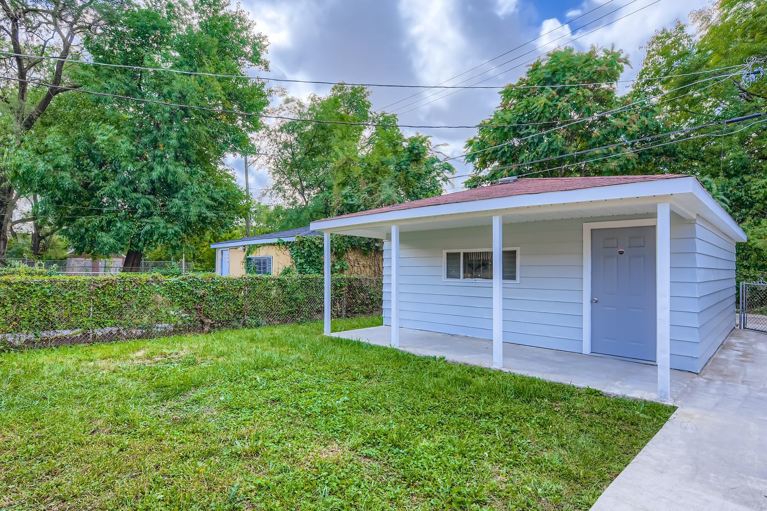 10046 S Prairie Avenue, Chicago, IL 60628