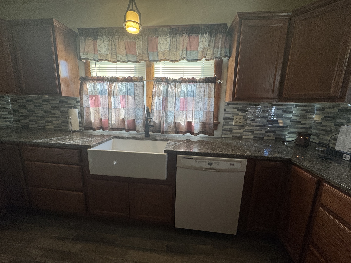 219 S Jackson Street, Clinton, IL 61727