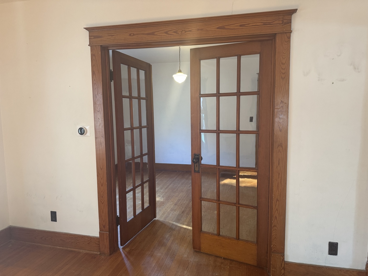 219 S Jackson Street, Clinton, IL 61727