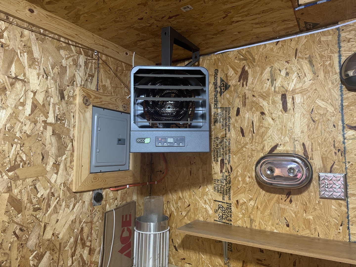 219 S Jackson Street, Clinton, IL 61727