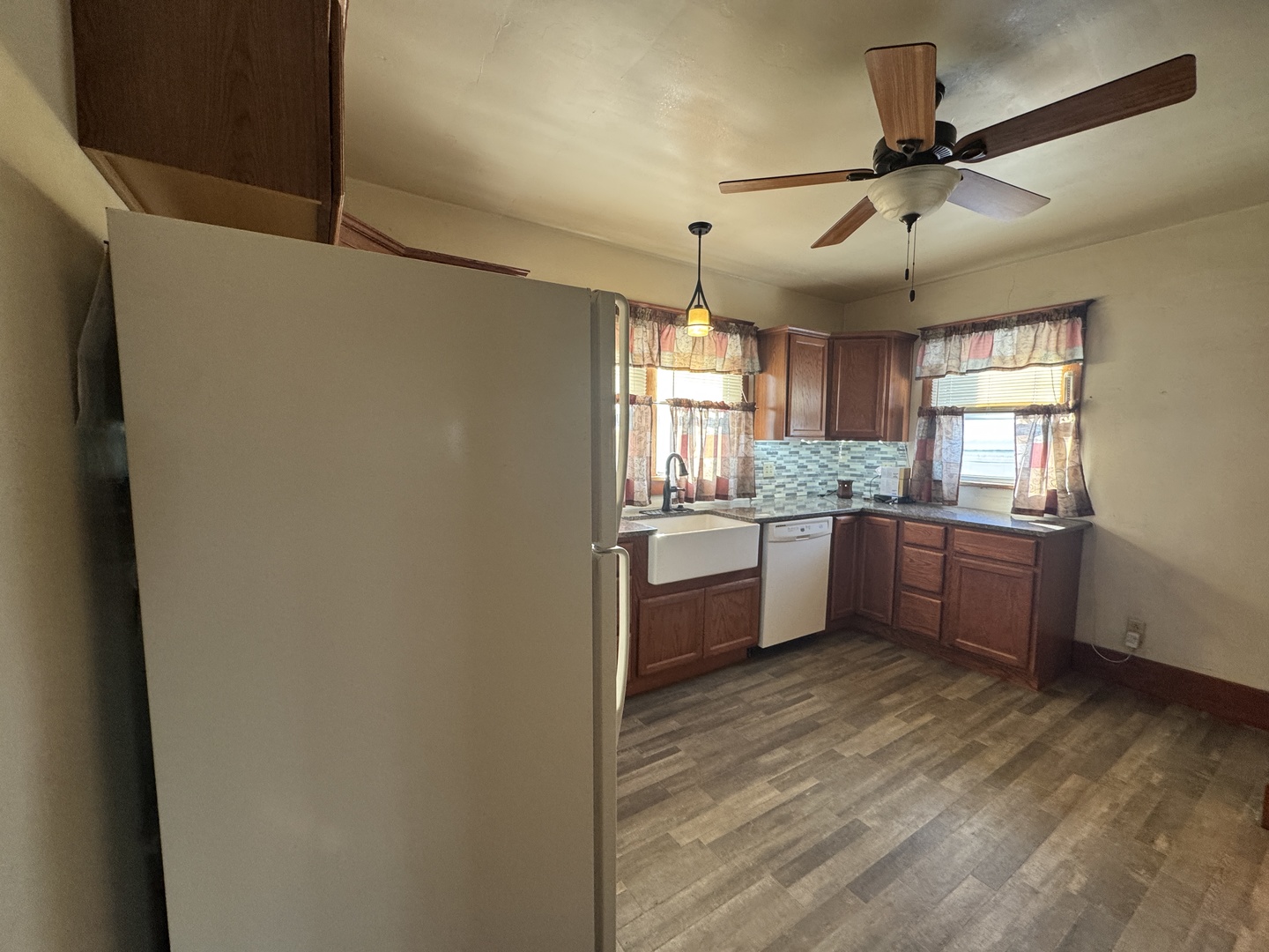 219 S Jackson Street, Clinton, IL 61727