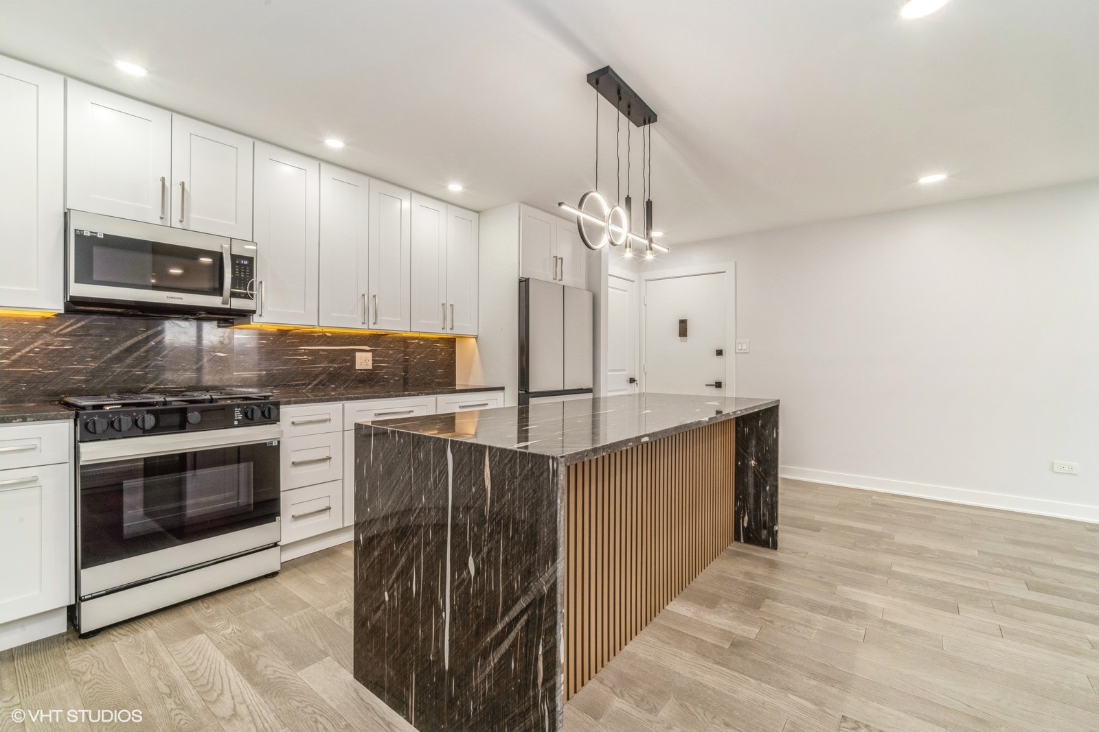 860 Winesap Court #308, Prospect Heights, IL 60070