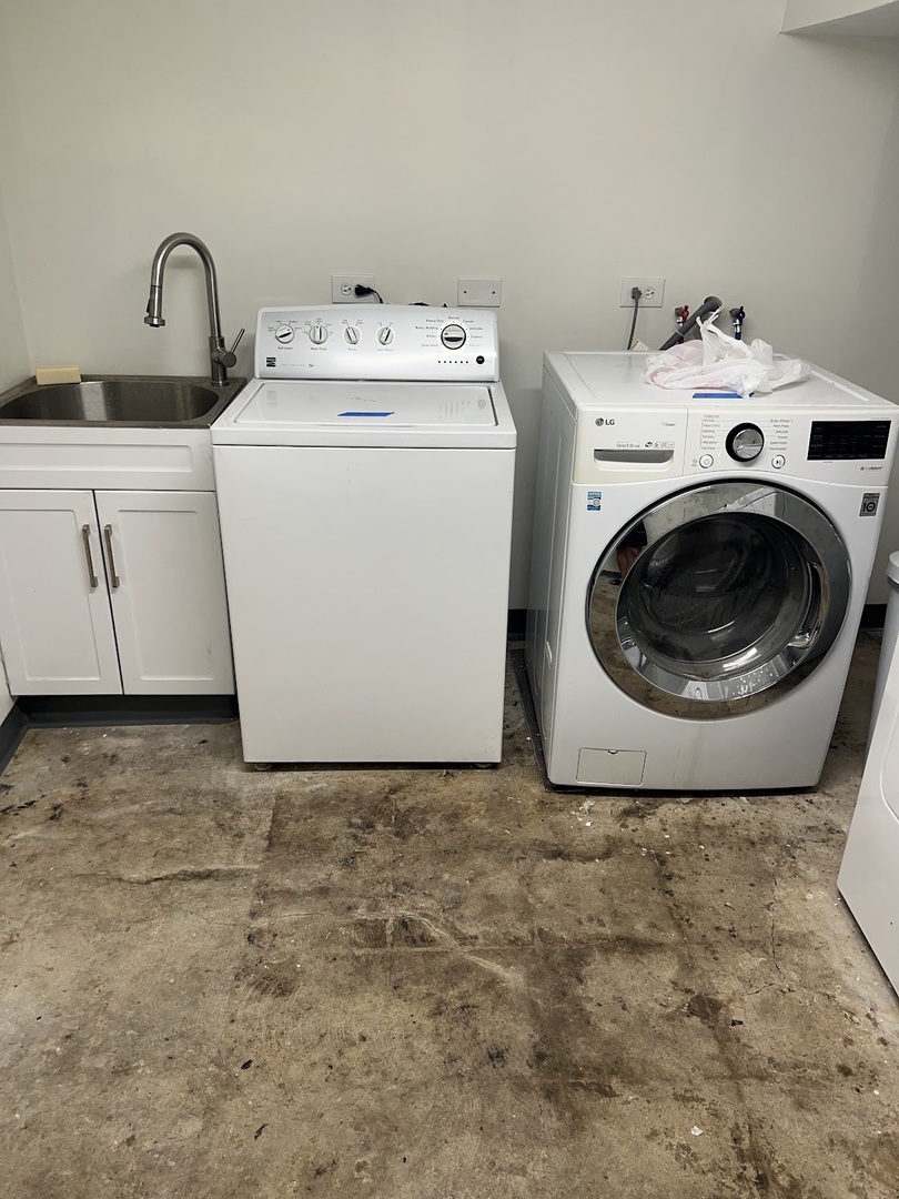 4838 W Addison Street #1, Chicago, IL 60641