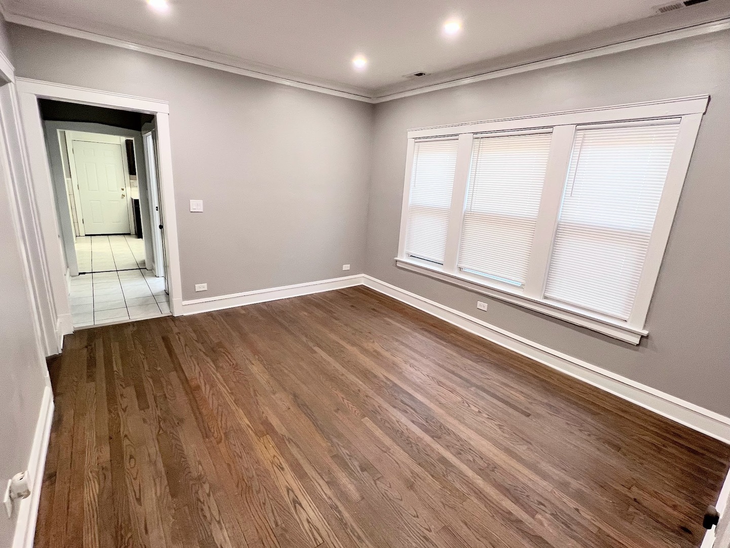 4838 W Addison Street #1, Chicago, IL 60641