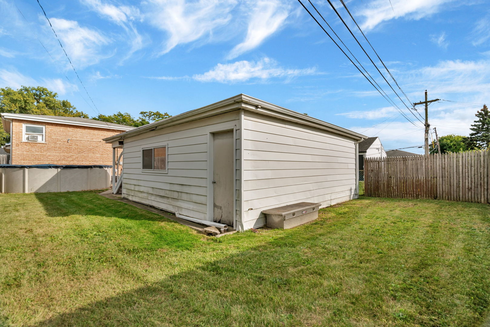 8844 S Francisco Avenue, Evergreen Park, IL 60805