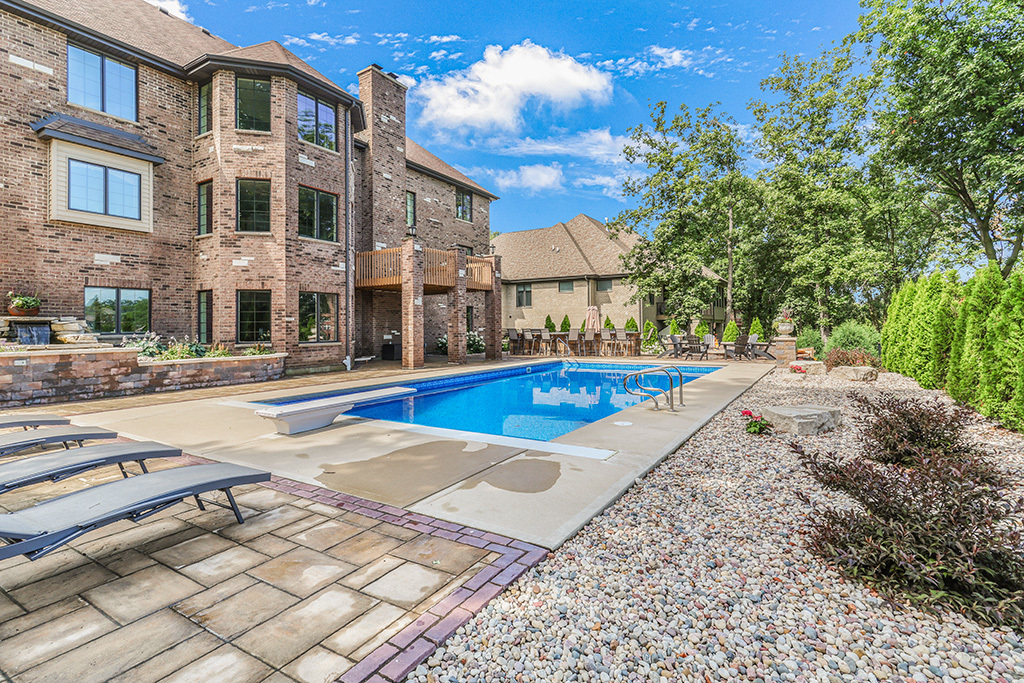 14151 131st Street, Lemont, IL 60439