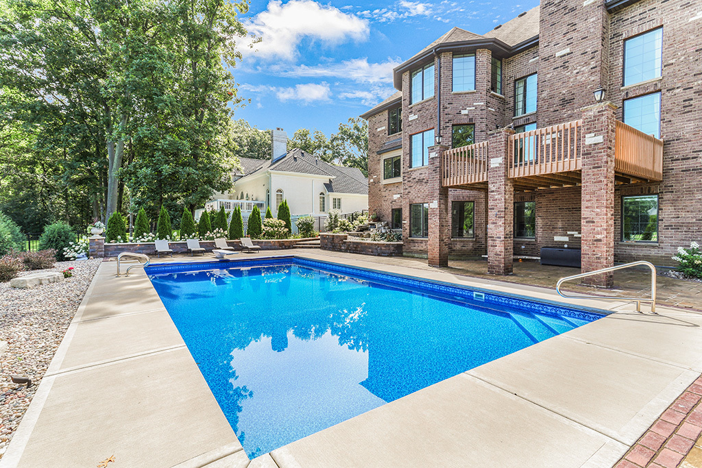 14151 131st Street, Lemont, IL 60439