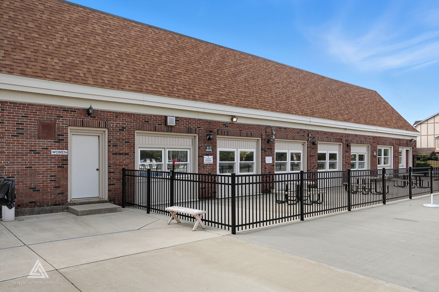 243 Washington Square, Wood Dale, IL 60191