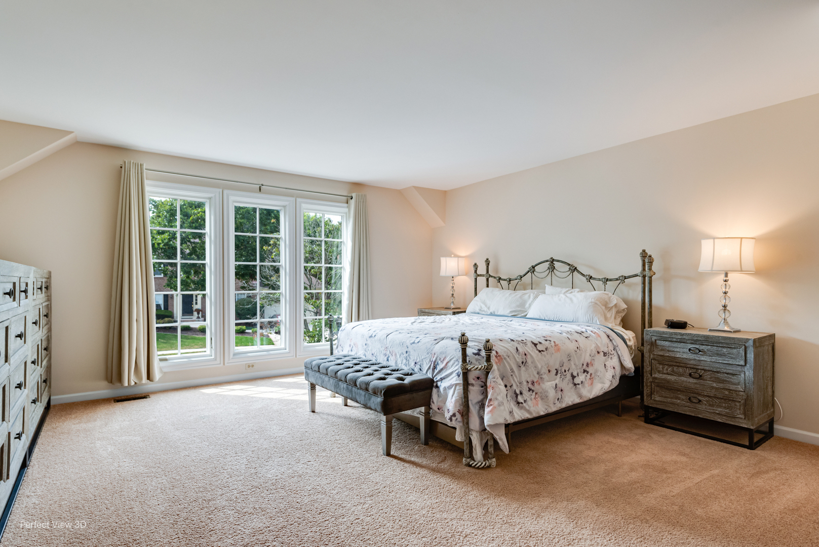 6441 BOBBY JONES Lane, Woodridge, IL 60517