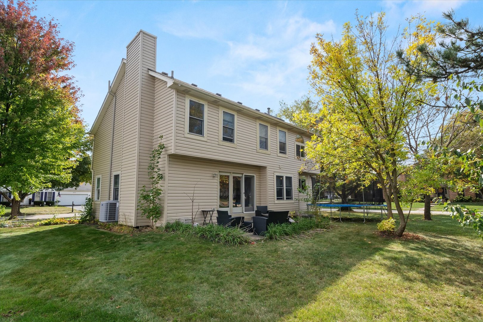 2780 Carriage Way, Aurora, IL 60504