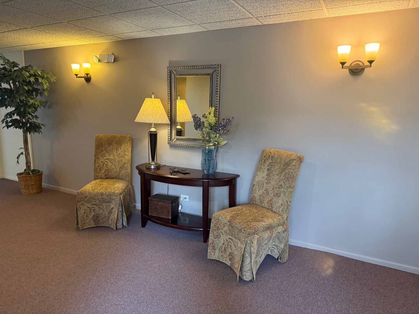 650 Whitney Court #203, Gurnee, IL 60031