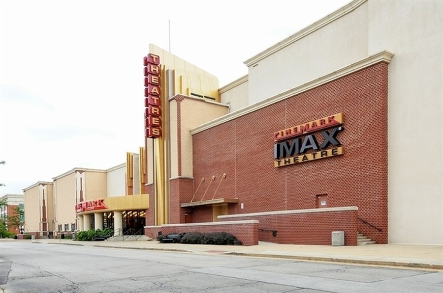 6420 Double Eagle Drive #403, Woodridge, IL 60517