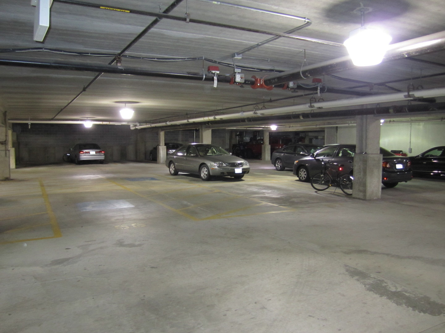 6420 Double Eagle Drive #403, Woodridge, IL 60517