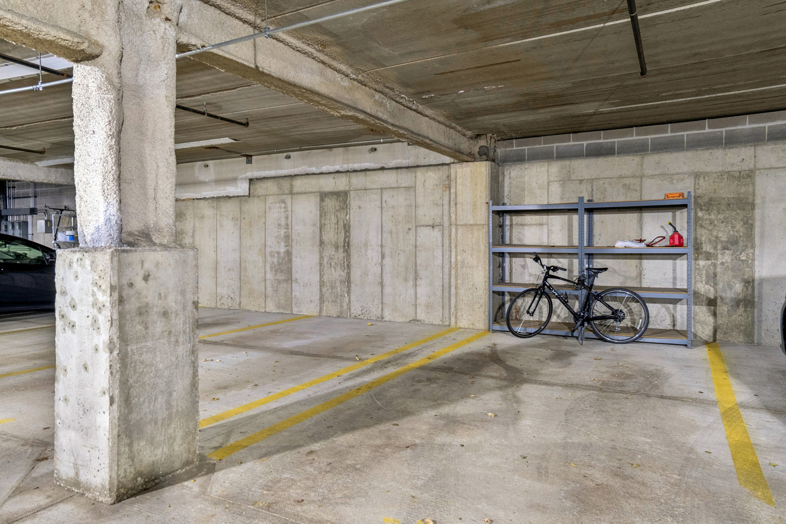 6420 Double Eagle Drive #403, Woodridge, IL 60517