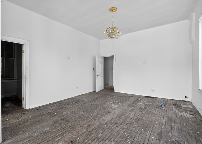 1114 W 51st Street, Chicago, IL 60609