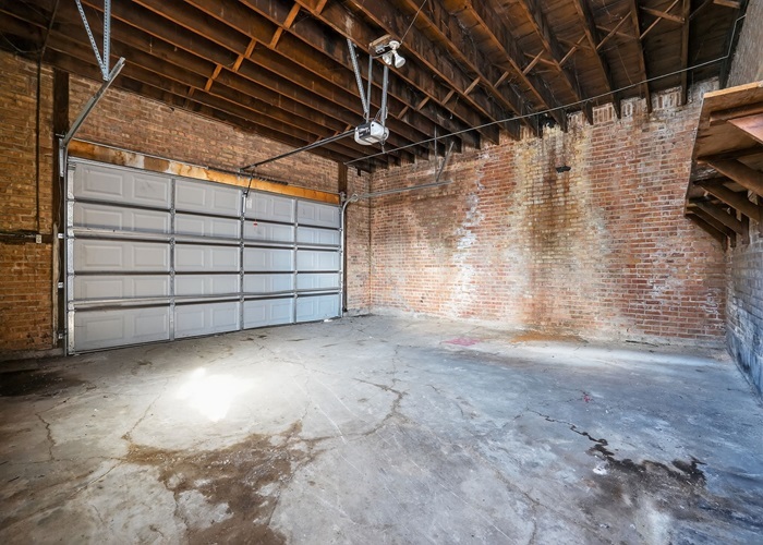 1114 W 51st Street, Chicago, IL 60609