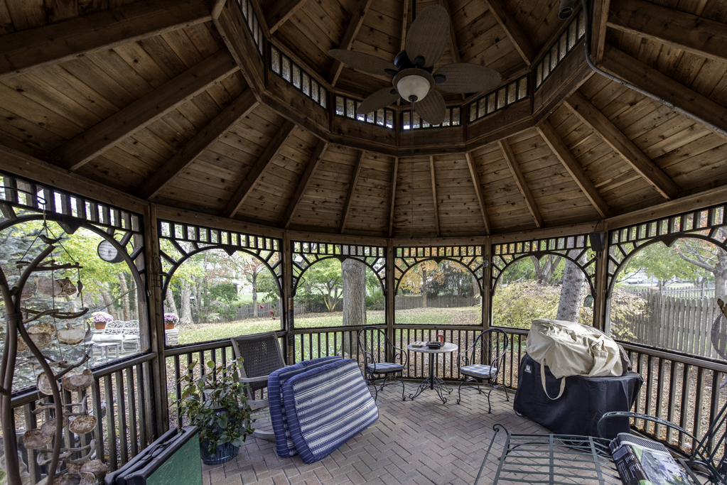 543 Long Hill Road, Gurnee, IL 60031