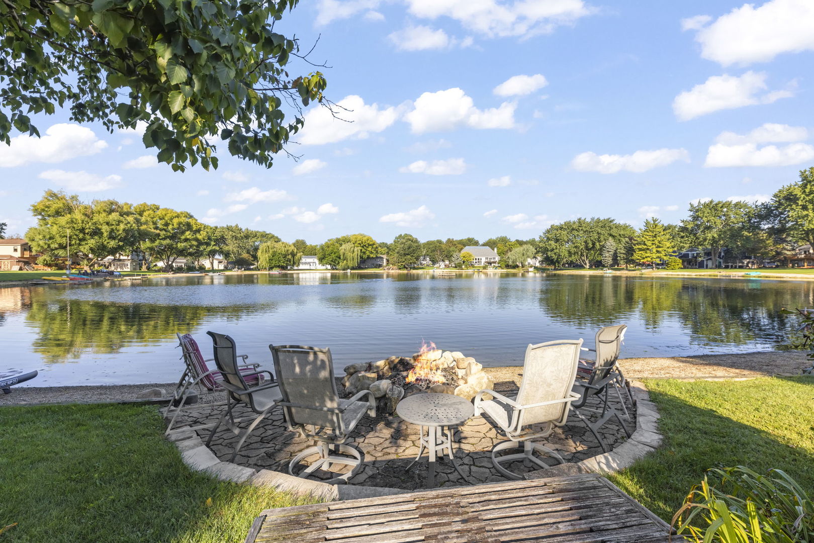 10S506 Whittington Lane, Naperville, IL 60564