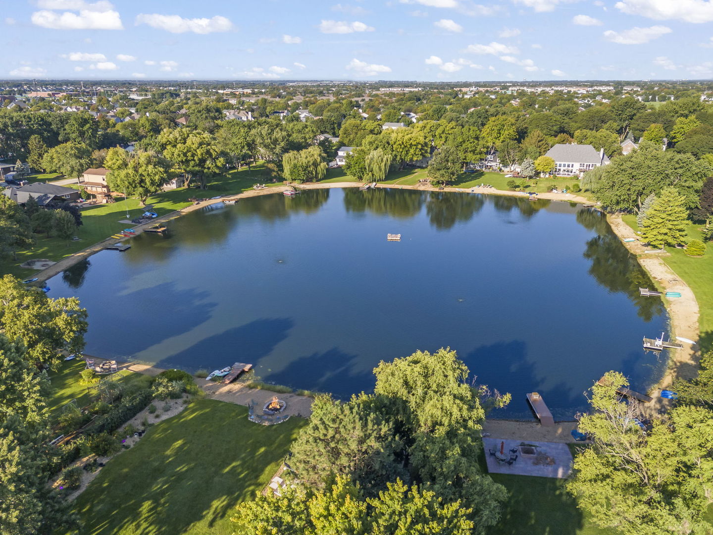 10S506 Whittington Lane, Naperville, IL 60564