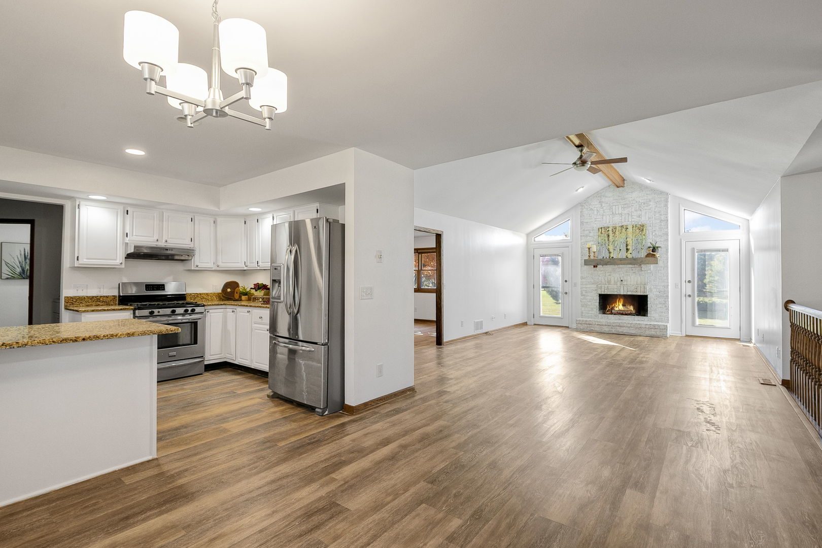 10201 FOX BLUFF Lane, Spring Grove, IL 60081