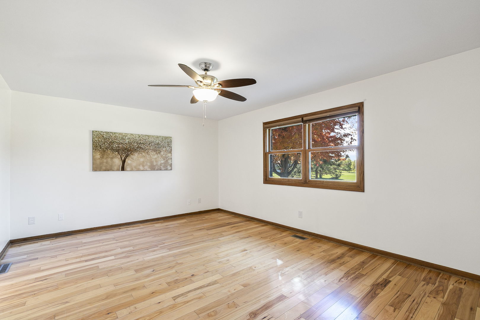 10201 FOX BLUFF Lane, Spring Grove, IL 60081