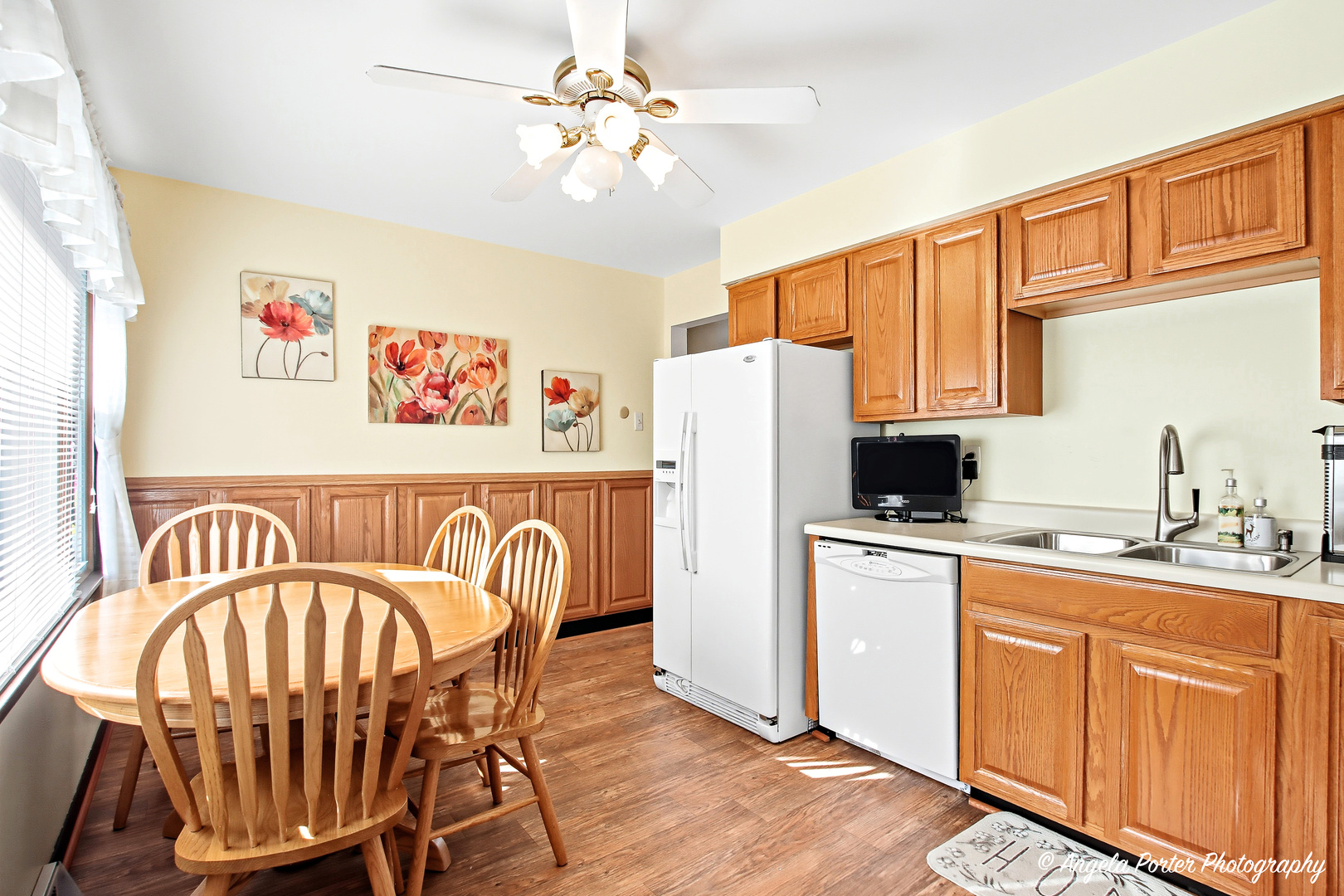 3045 20th Place, North Chicago, IL 60064