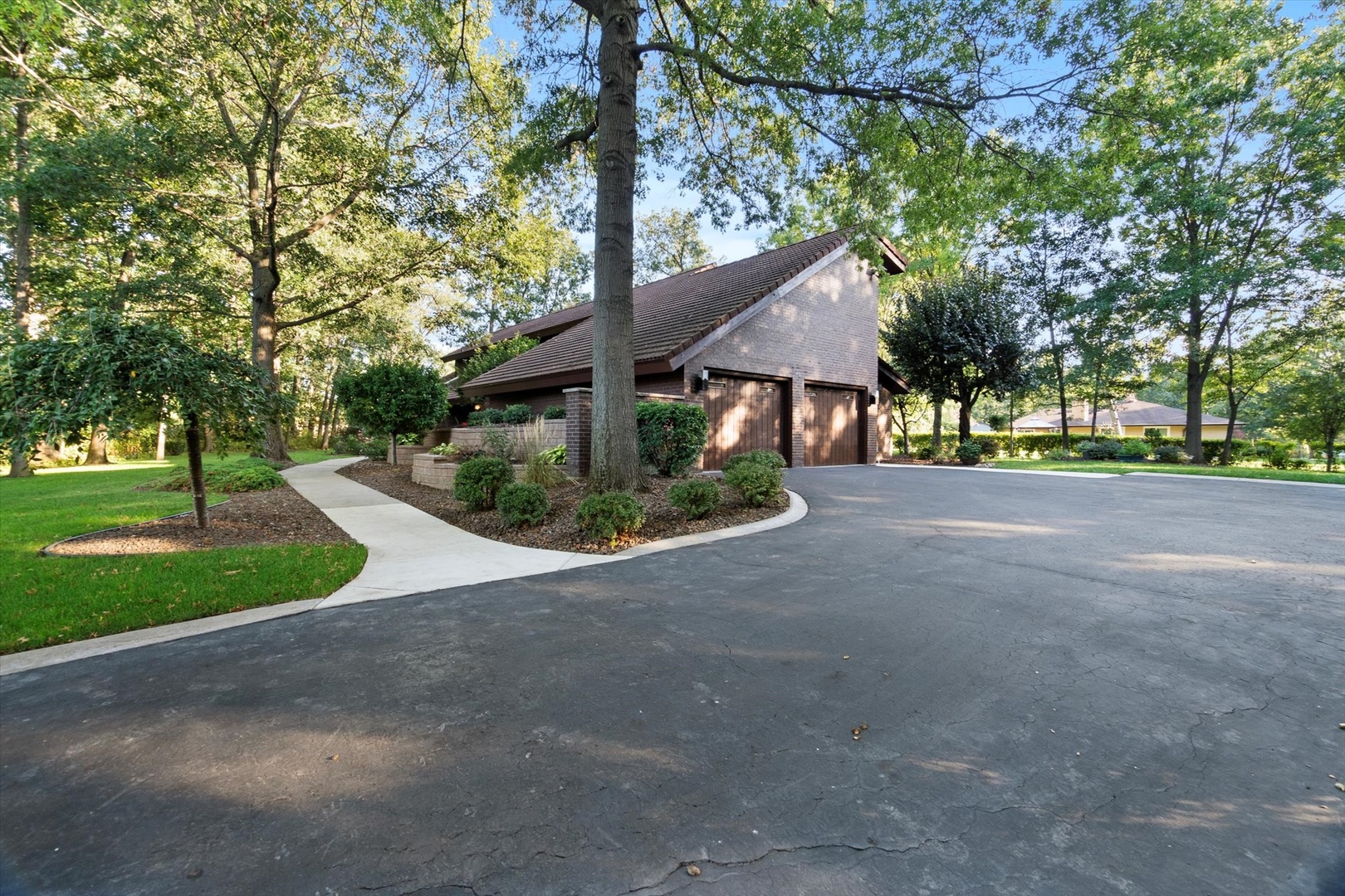 3540 Haweswood Court, Crete, IL 60417