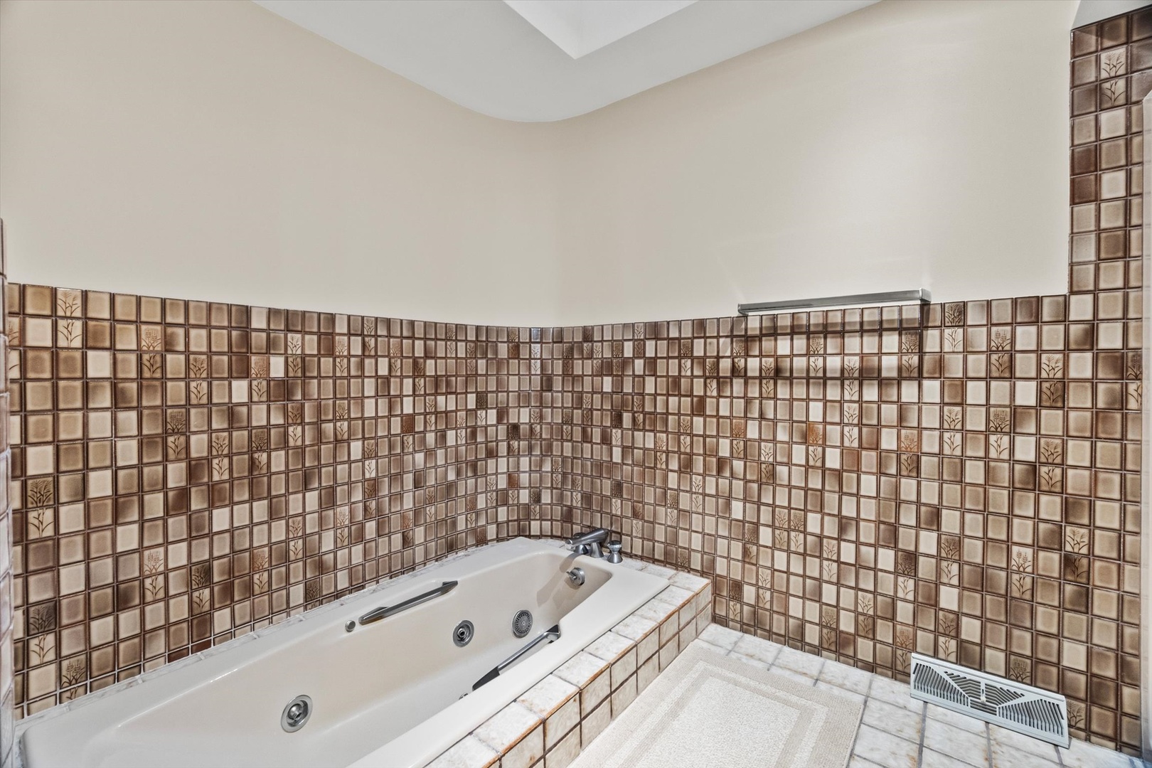 3540 Haweswood Court, Crete, IL 60417